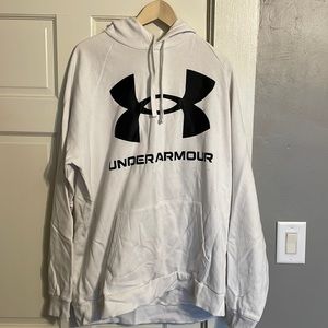 2XLT white under armour hoodie